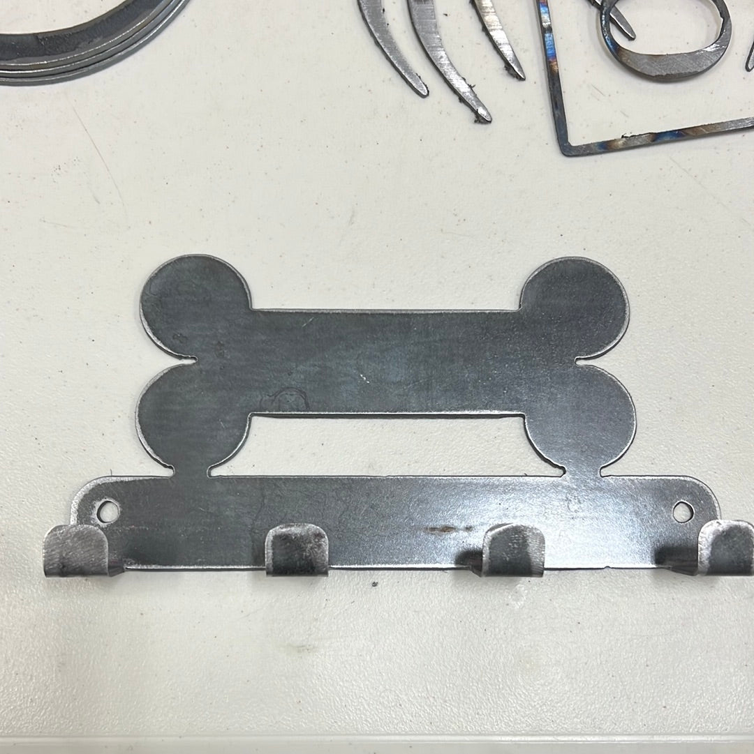 Dog leash rack